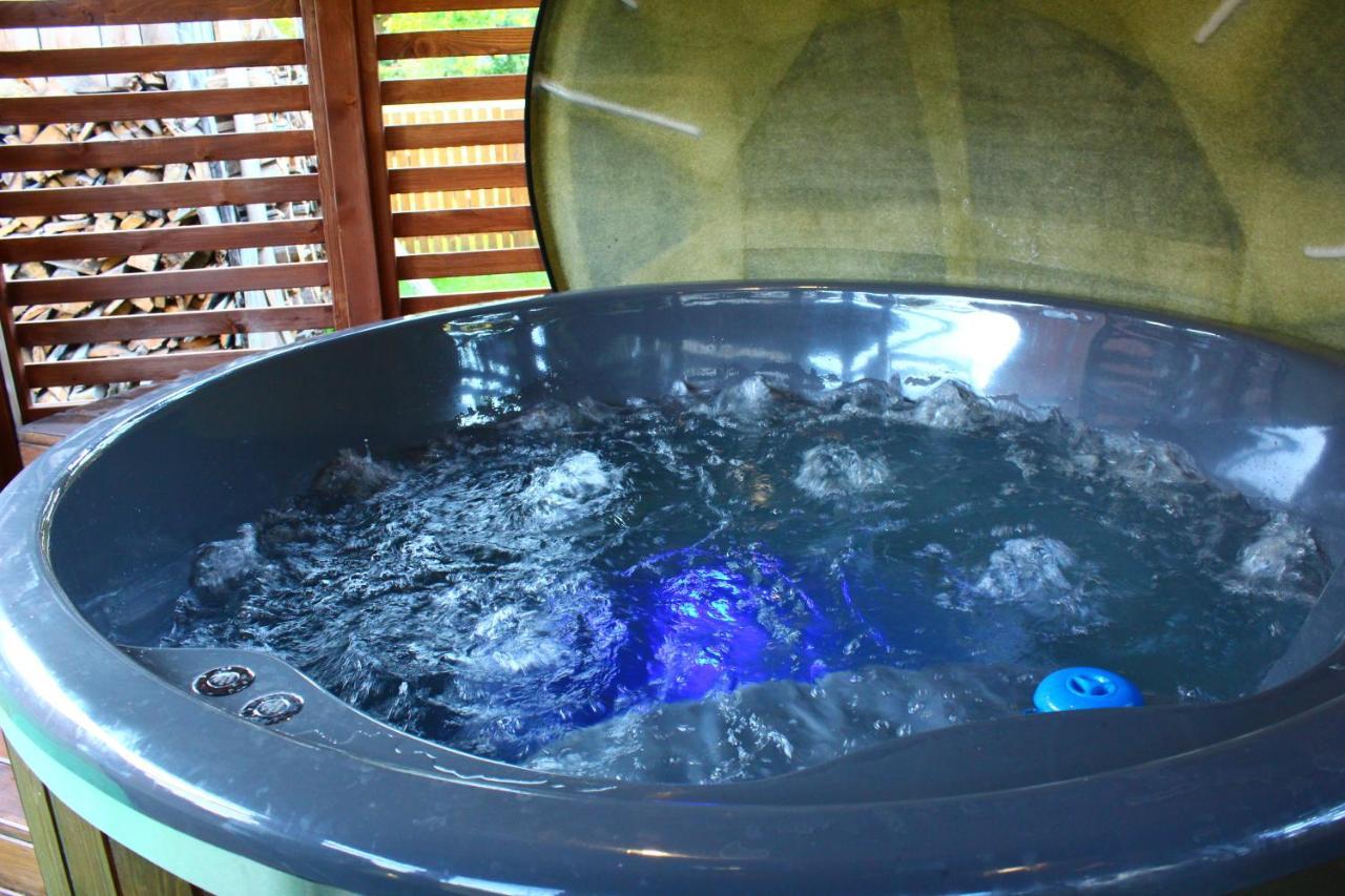 Pod Lipa Holiday home Narol